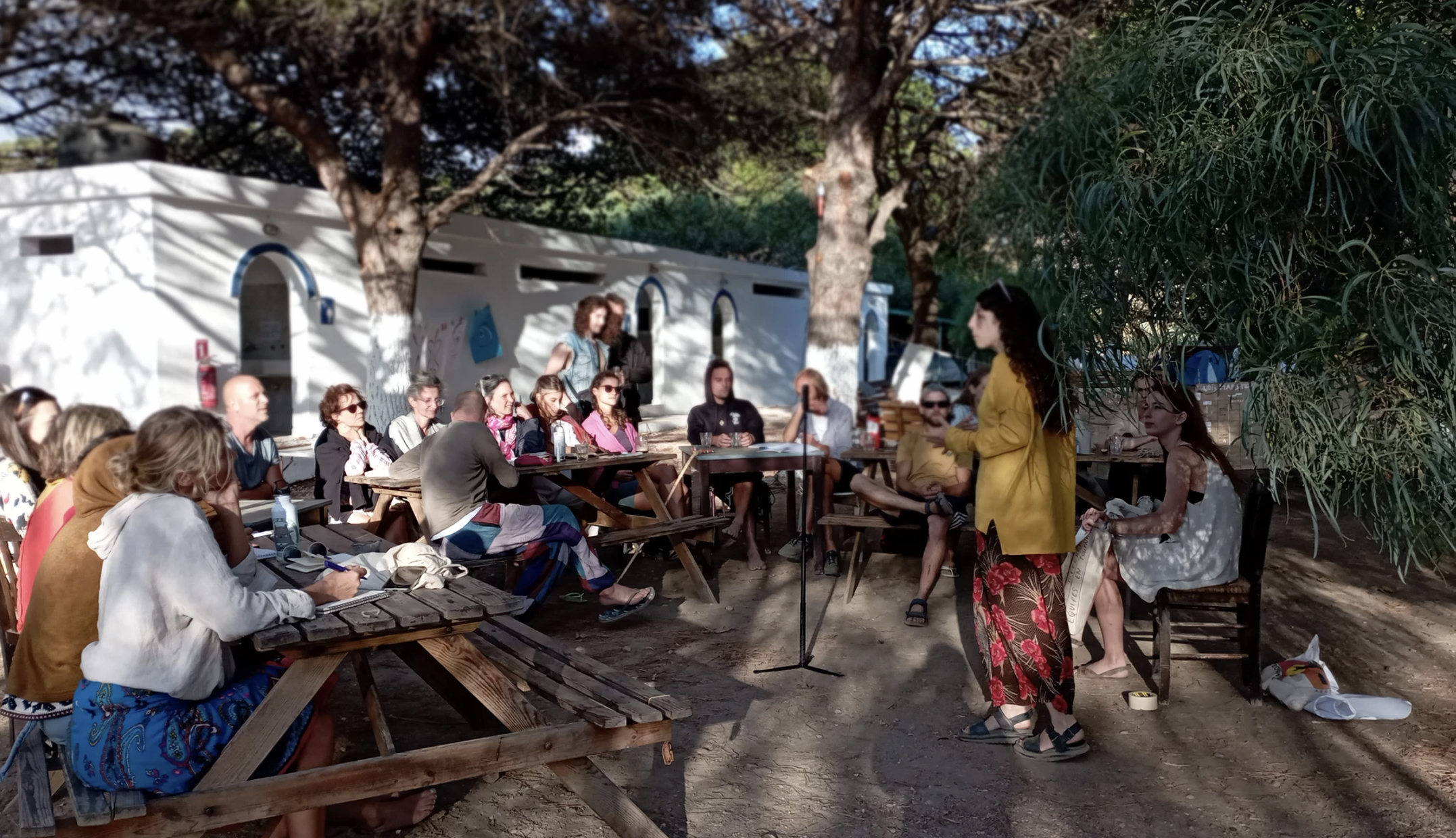 un voyage Éco-Poétique en Grèce à Amorgos